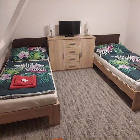Apartmany Moravka リフノフ・ナト・クニェジュノウ エクステリア 写真