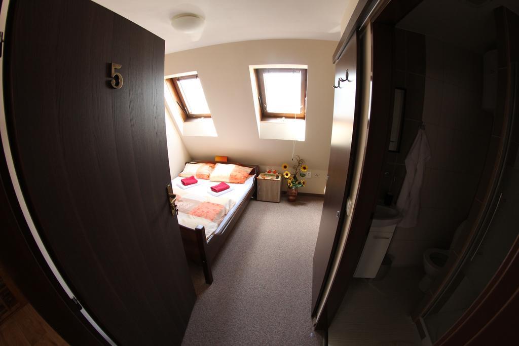 Apartmany Moravka リフノフ・ナト・クニェジュノウ エクステリア 写真